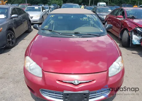 2001 Chrysler Sebring Lxi z USA, uszkodzony, nr VIN 1C3EL56U61N698983